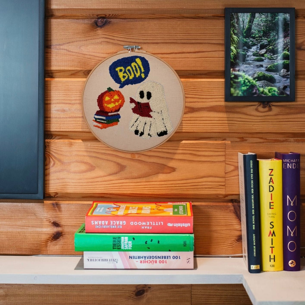 Punch Needle DIY Komplett-Set "Boo!ks"